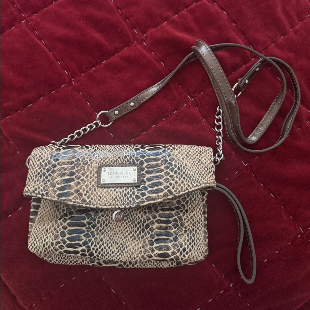 Nine West Tan and Black Snake Print Crossbody wallet/wristlet